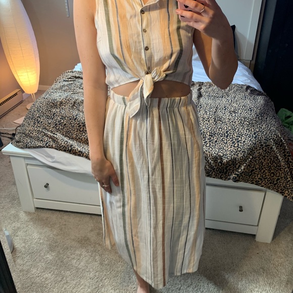 RVCA MIDI DRESS - Picture 5 of 8